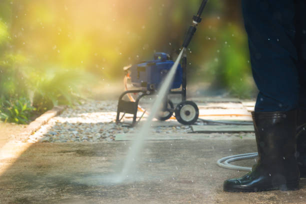 Best Animal Enclosure Cleaning  in Jefferson, WI